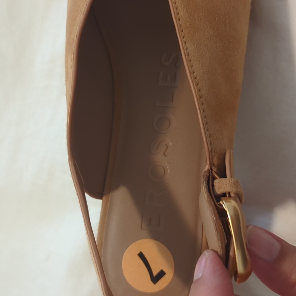 Aerosoles Peep Toe Platform in Tan Suede (7.5) - Picture 5 of 5